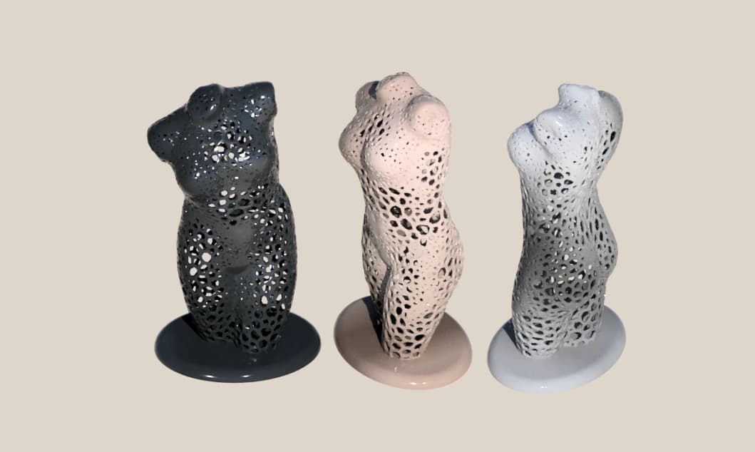 Beautiful female torso with voronoi pattern